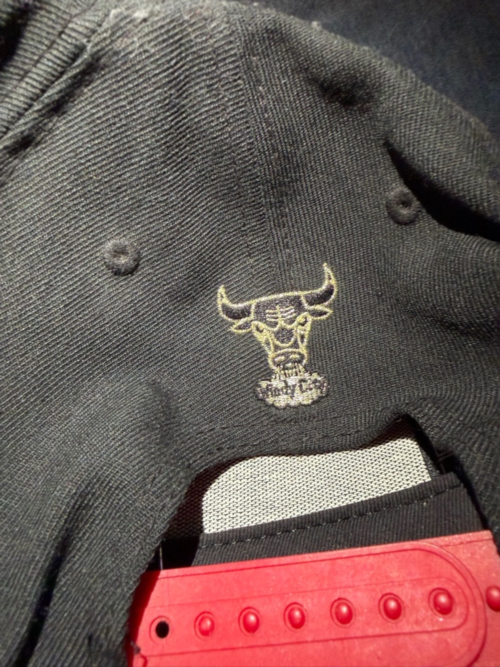 New Era Chicago Bulls 9FIFTY Snapback - Black & Red - Picture 4 of 6